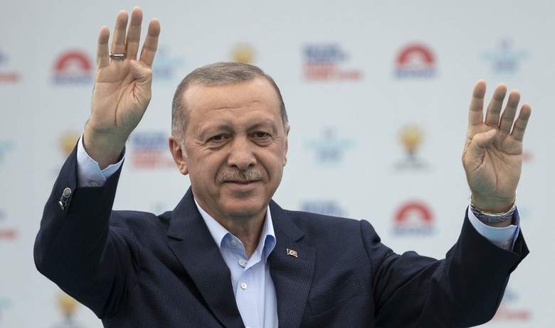 Ubjedljiva pobjeda: Erdogan već prima čestitke, neće biti drugog kruga u Turskoj